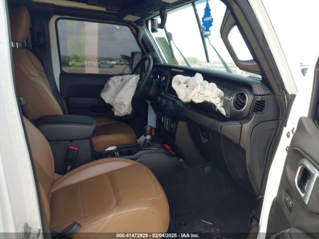 1C4HJXEN3MW717895 Jeep Wrangler Unlimited Sahara 4x4