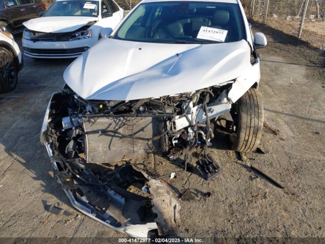 1G1RB6S57JU156942 Chevrolet Volt Premier