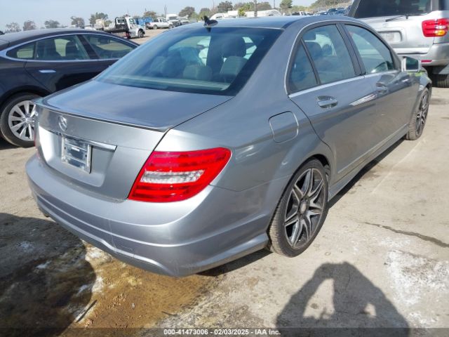 WDDGF4HBXEG220003 Mercedes-Benz C 250 Luxury/sport