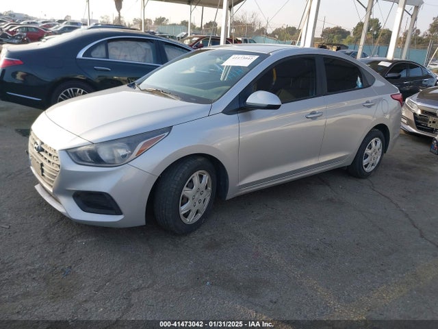 Hyundai ACCENT SE 2018 3KPC24A34JE017335 Image 2