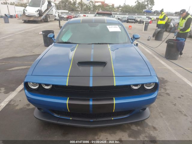 2C3CDZJGXPH648893 Dodge Challenger Gt