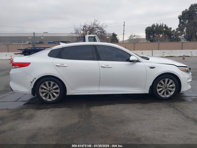 KIA OPTIMA EX 2016 5XXGU4L38GG062304 Image 13