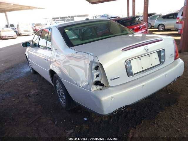 2004 CADILLAC DEVILLE 1G6KE54Y54U241593 Photo 2