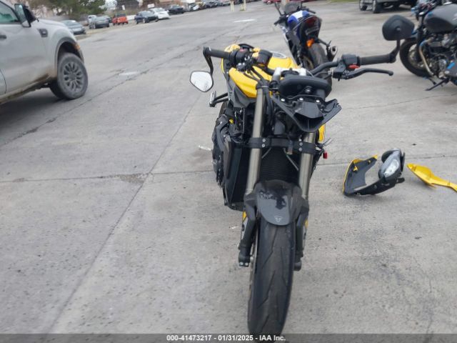 2024 TRIUMPH MOTORCYCLE STREET TRIPLE SMTA614K5RTBU1909 Photo 4
