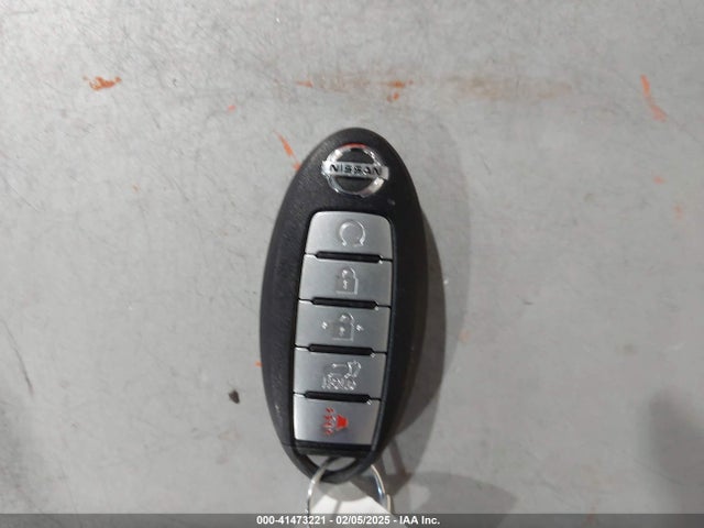 JN8AT2MV8KW394025 Nissan ROGUE SV