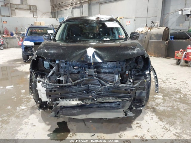 JN8AT2MV8KW394025 Nissan ROGUE SV