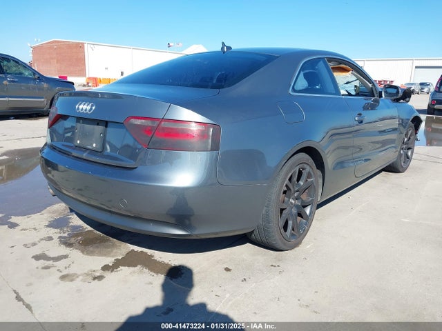 2012 AUDI A5 WAUCFAFR5CA000949 Photo 3
