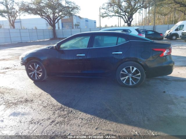 1N4AA6AP8HC455789 Nissan Maxima 3.5 S