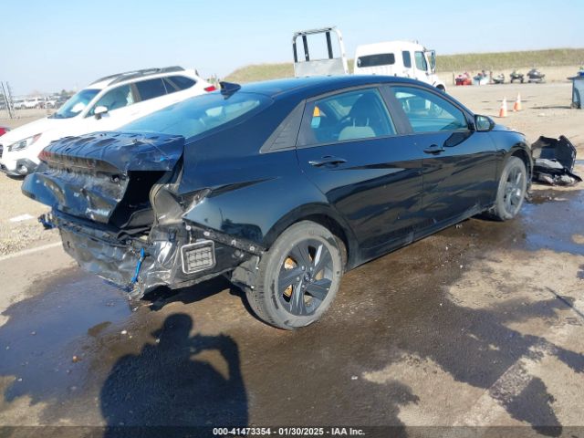 KMHLM4AJ7PU044835 Hyundai Elantra Hybrid Blue