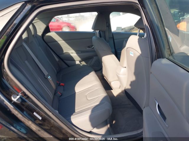 KMHLM4AJ7PU044835 Hyundai Elantra Hybrid Blue