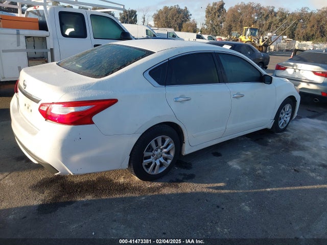 Nissan Altima 2.5 S 2016 1N4AL3AP9GN382492 Image 4