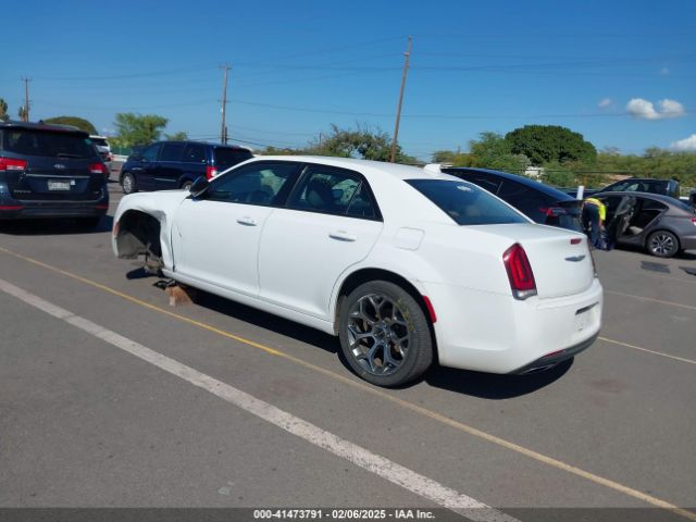 2C3CCAAG9JH320506 Chrysler 300 Touring