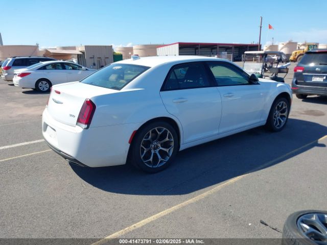 2C3CCAAG9JH320506 Chrysler 300 Touring