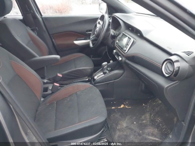 3N1CP5CU0KL516193 Nissan KICKS SR