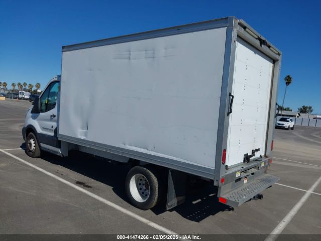 1FDBF8ZM1KKA89852 Ford Transit-350 Cab