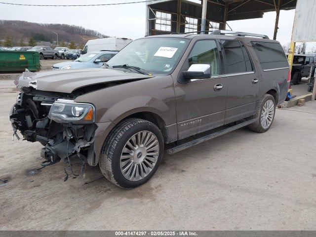 5LMJJ3LT4GEL09131 Lincoln Navigator L/reserve