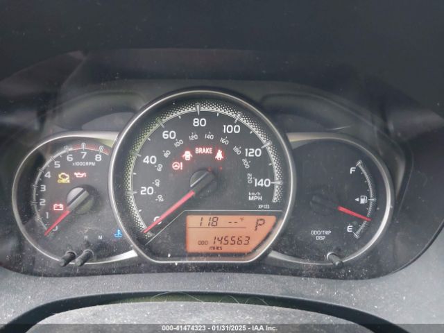 VNKKTUD35HA073034 Toyota YARIS L