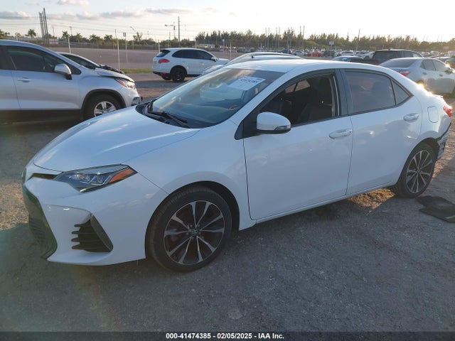 Toyota COROLLA SE 2017 2T1BURHE3HC819135 Image 2