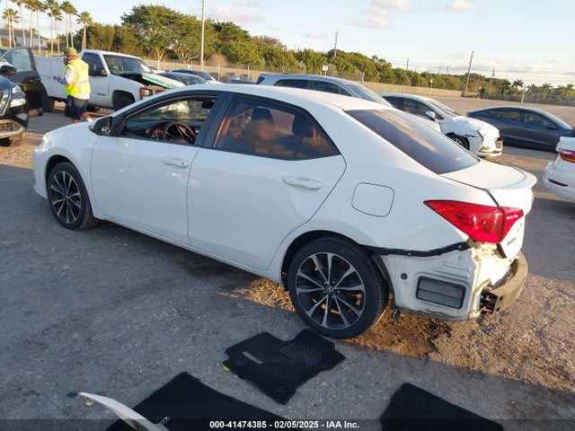 Toyota COROLLA SE 2017 2T1BURHE3HC819135 Image 3