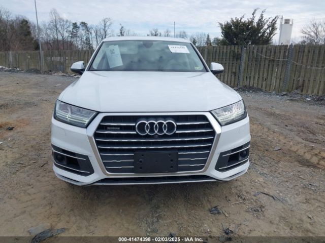 WA1LAAF7XKD005572 Audi Q7 55 Premium/55 Se Premium