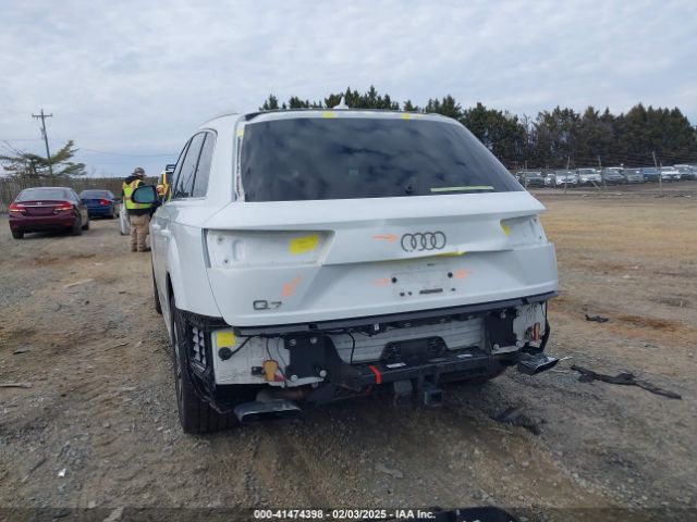 WA1LAAF7XKD005572 Audi Q7 55 Premium/55 Se Premium
