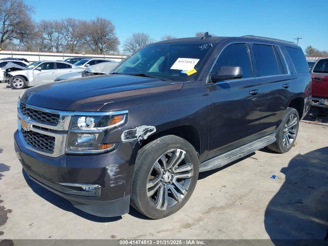 Chevrolet Tahoe Lt 2017 1GNSCBKC7HR122971 Image 2