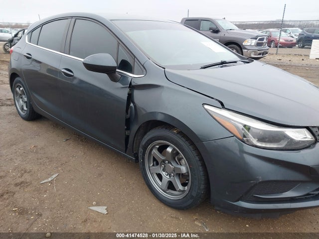 3G1BE6SM1HS591563 Chevrolet Cruze Lt Auto