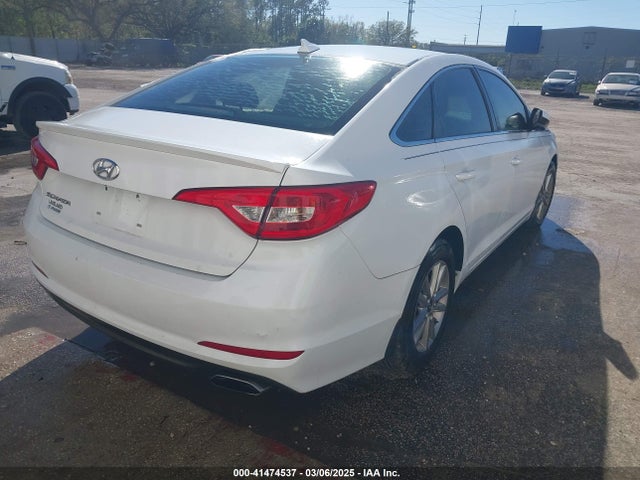 Hyundai SONATA SE 2016 5NPE24AF3GH326396 Image 4