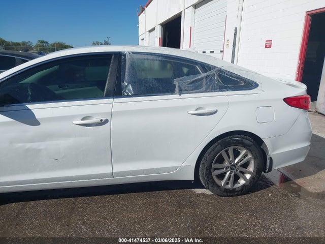 Hyundai SONATA SE 2016 5NPE24AF3GH326396 Image 6