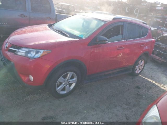 2T3WFREV8EW080250 Toyota Rav4 Xle