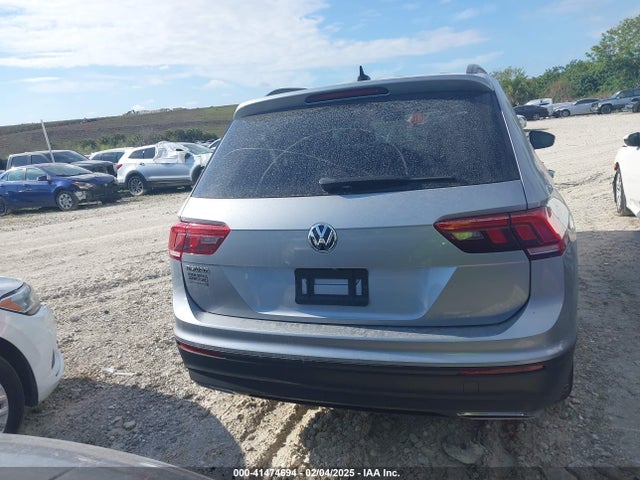 3VV1B7AX1LM058981 Volkswagen Tiguan 2.0t S