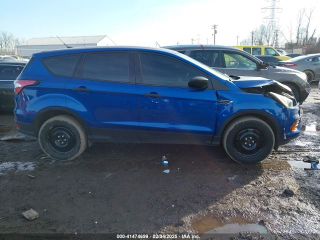 1FMCU0F71HUD82786 Ford ESCAPE S