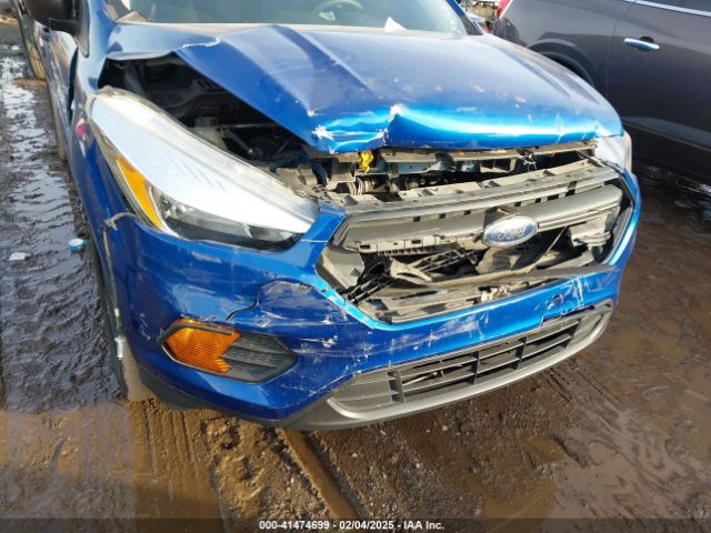 1FMCU0F71HUD82786 Ford ESCAPE S
