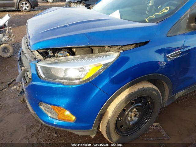 1FMCU0F71HUD82786 Ford ESCAPE S