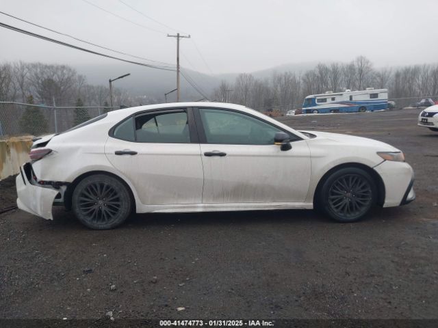 4T1T11BK9MU033412 Toyota Camry Se Nightshade Edition Awd