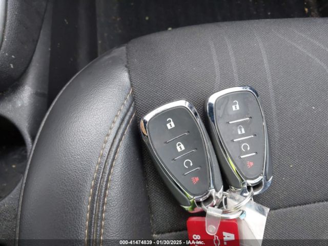 3GNCJPSB3LL334300 Chevrolet Trax Awd Lt