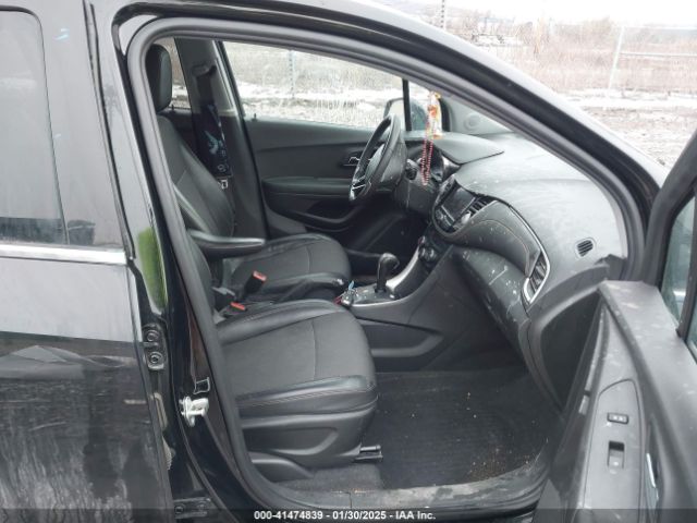 3GNCJPSB3LL334300 Chevrolet Trax Awd Lt