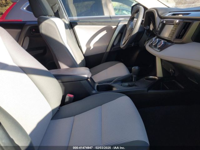 JTMZFREV7FJ059872 Toyota RAV4 LE