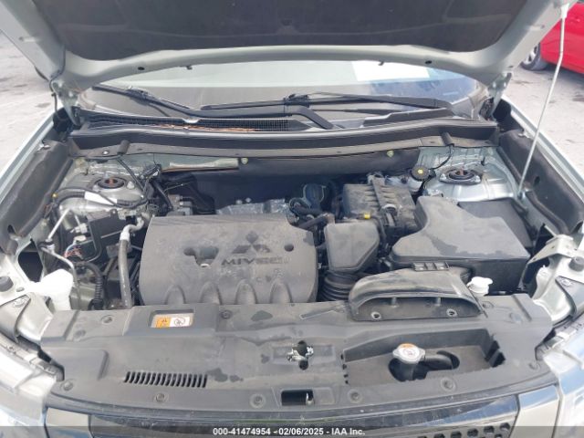 2020 MITSUBISHI OUTLANDER JA4AZ3A37LZ042888 Photo 9