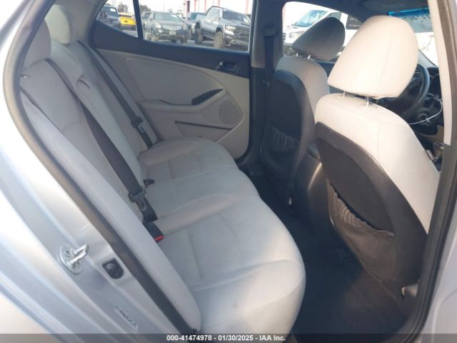 5XXGM4A75EG275374 KIA Optima Lx