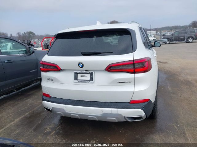 5UXCR6C57KLL61531 BMW X5 Xdrive40i