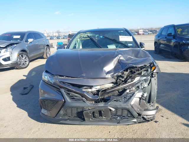 4T1G11AK4MU535604 Toyota CAMRY SE