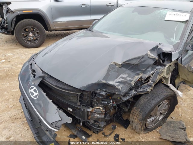 KMHLL4DG9RU722636 Hyundai ELANTRA SE