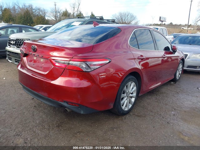 Toyota CAMRY LE 2020 4T1C11AKXLU345075 Image 4