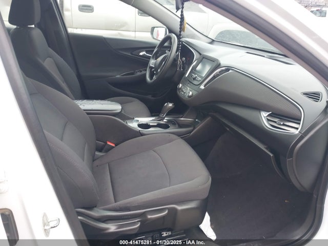 Chevrolet MALIBU LT 2018 1G1ZD5ST7JF108915 Image 5