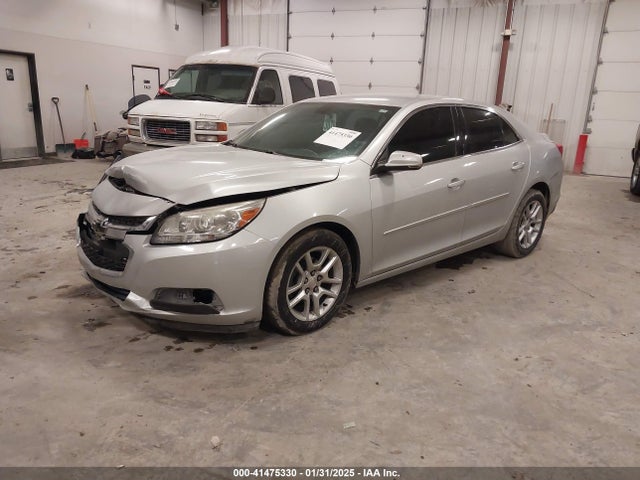 Chevrolet MALIBU 1LT 2015 1G11C5SL0FF351618 Image 2