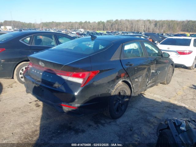 KMHLM4AG6PU395983 Hyundai ELANTRA SEL