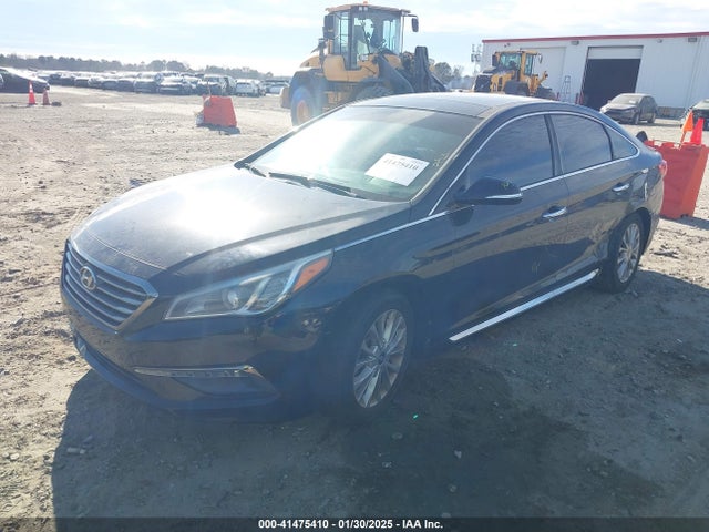 Hyundai Sonata Limited 2015 5NPE34AF1FH011835 Image 2