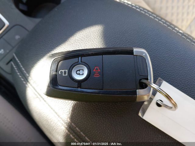 1FMCU0G6XLUC76755 Ford ESCAPE SE