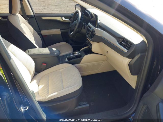 1FMCU0G6XLUC76755 Ford ESCAPE SE